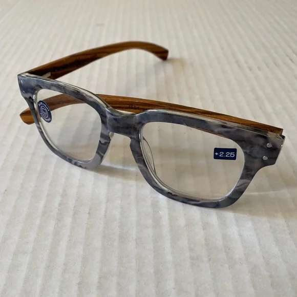 NWT Peepers Still Life Readers 2.25 Chunky Rounded Square Frame Grey Blue Wood - Picture 7 of 13